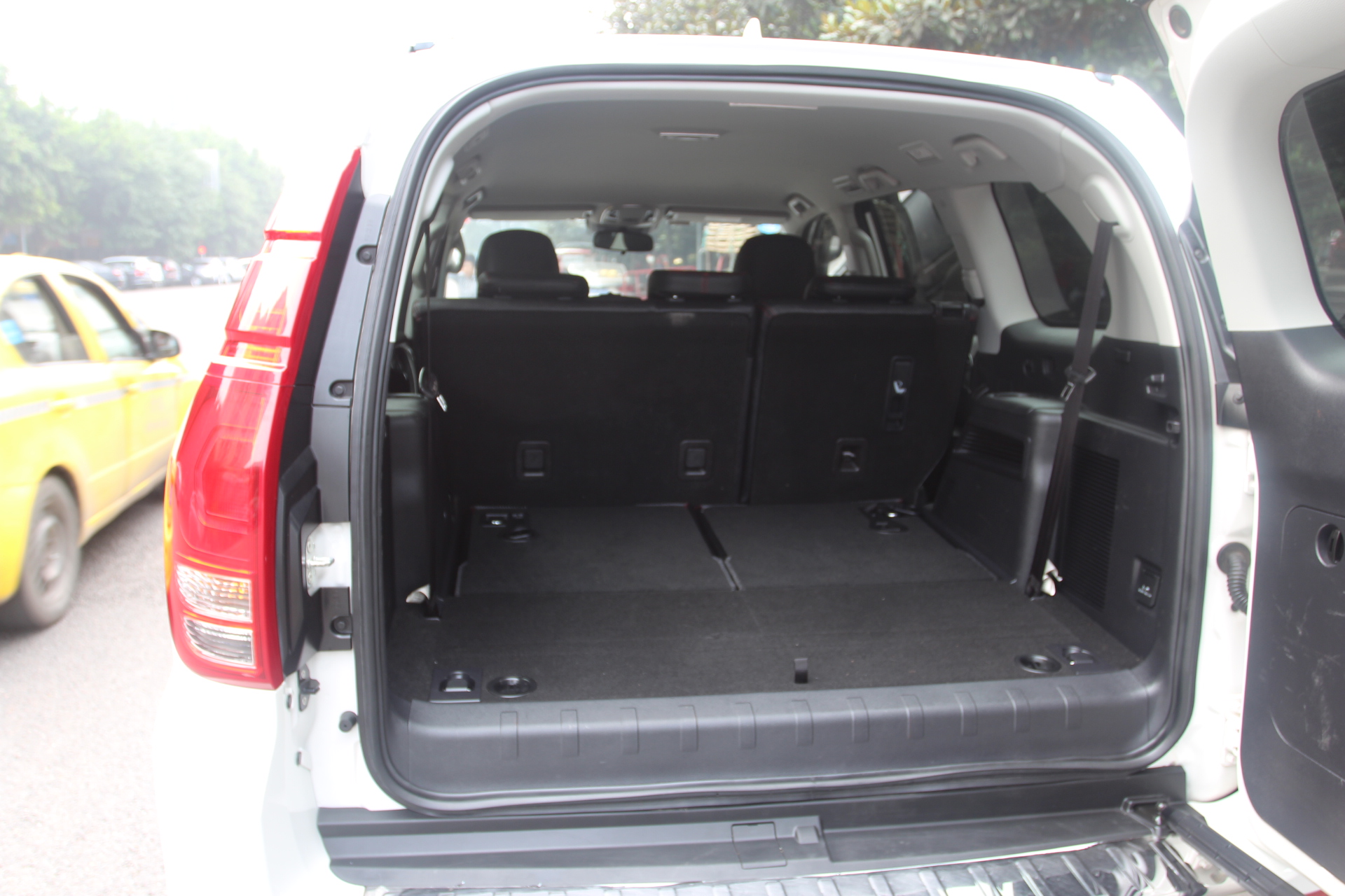 【个人】重庆二手哈弗H9_18.8万_1年_4.23万