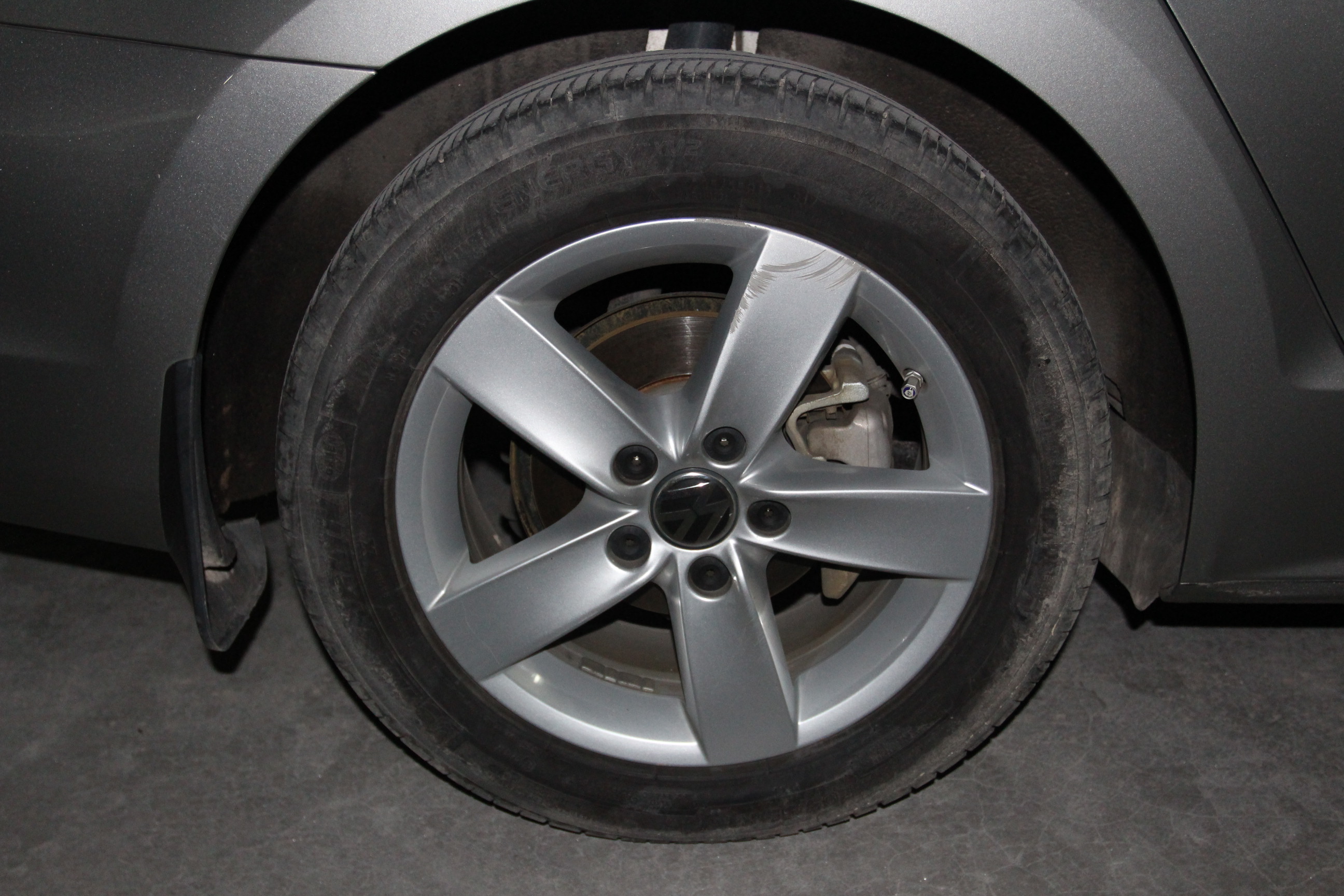 大众-速腾2012款 1.4tsi 手动时尚型