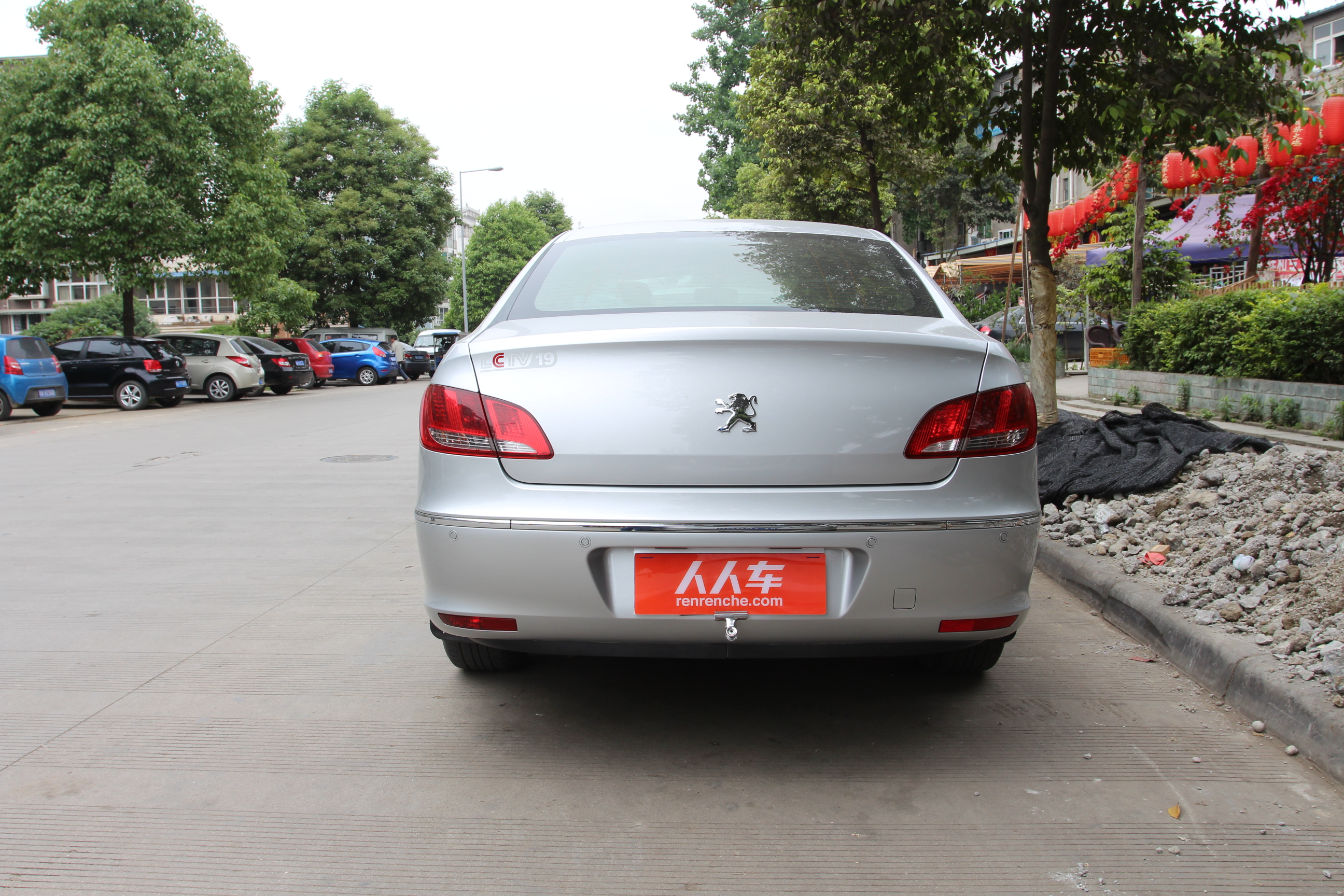 标致-408 2010款 2.0l 手动舒适版