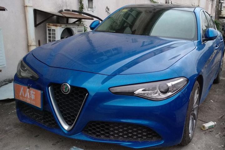 阿尔法·罗密欧-giulia 2017款 2.0t 200hp 豪华版